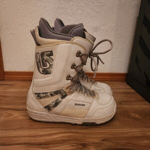 Burton Tribute Y2K Snowboard Boots